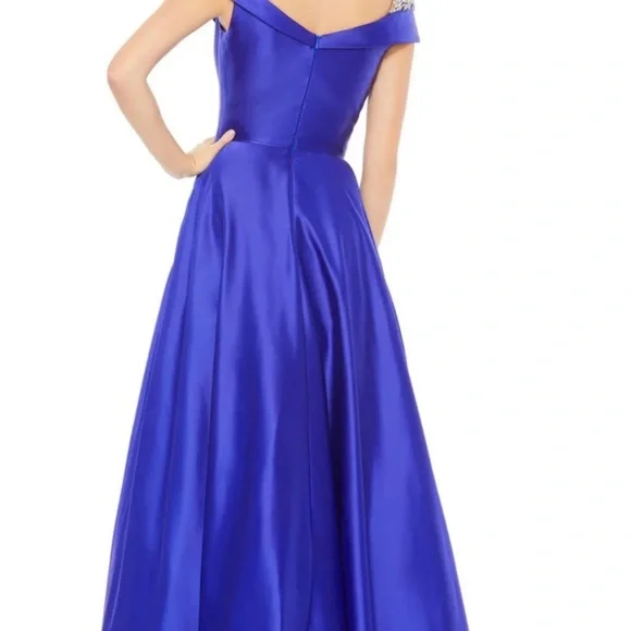 Mac Duggal 49239 Cap Sleeve Portrait Neckline Formal Gown Sz 14 - Picture 4 of 8